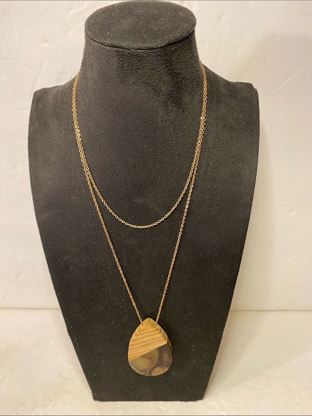 Wood and resin pendant necklace